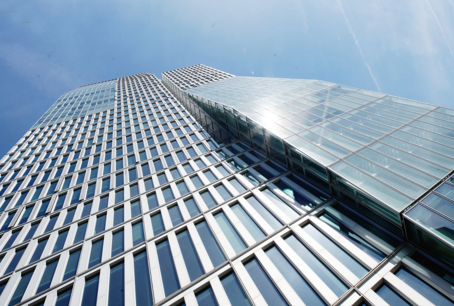 Nextower Frankfurt, Blick auf die Fassade